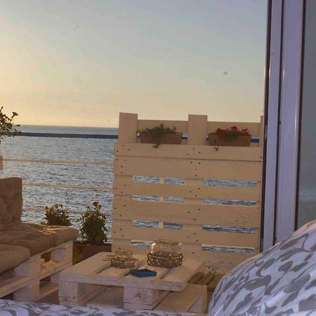 Готель Sea View Life Каріні Екстер'єр фото