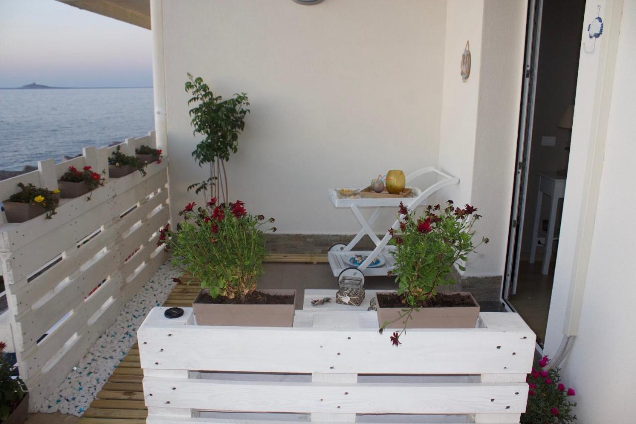 Готель Sea View Life Каріні Екстер'єр фото